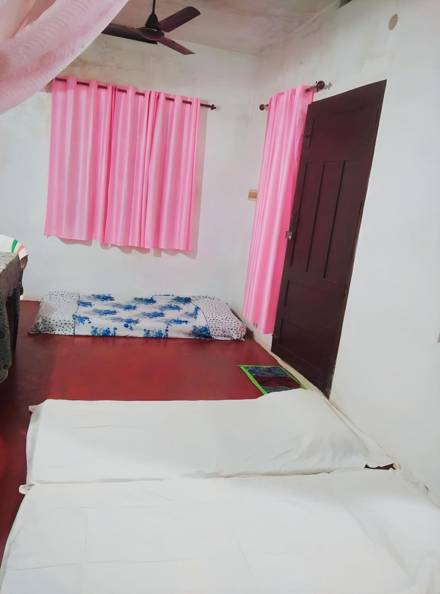 Thachattu Homestay Vaikom エクステリア 写真